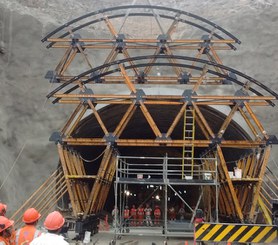 Tunel Santa Rosa, Lima, Peru